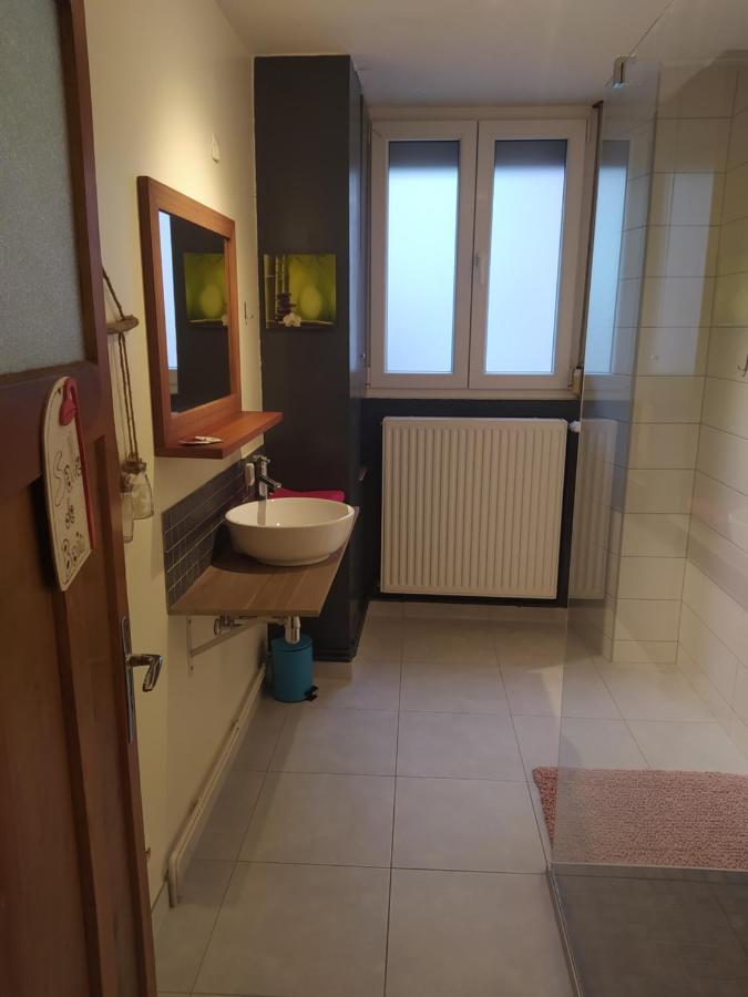 Вилла Chey Mybam, Agreable Maison Au Centre De Селеста Экстерьер фото